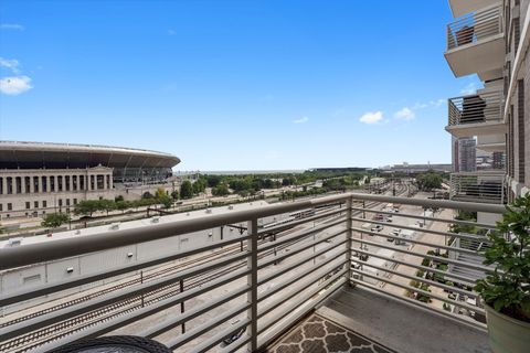 Tiny photo for 1515 S Prairie Avenue #910, Chicago, IL 60605 (MLS # 12501073)