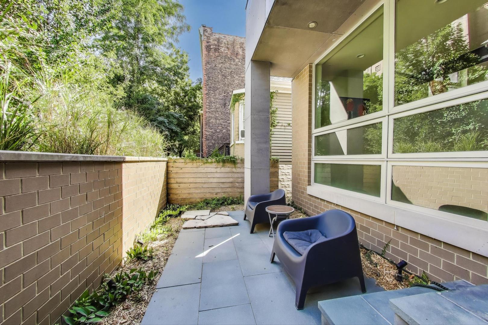 1475 W Superior Avenue 1