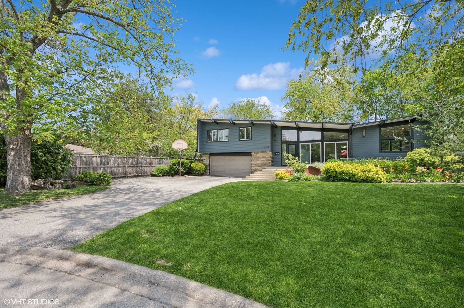 2719 Alison Lane