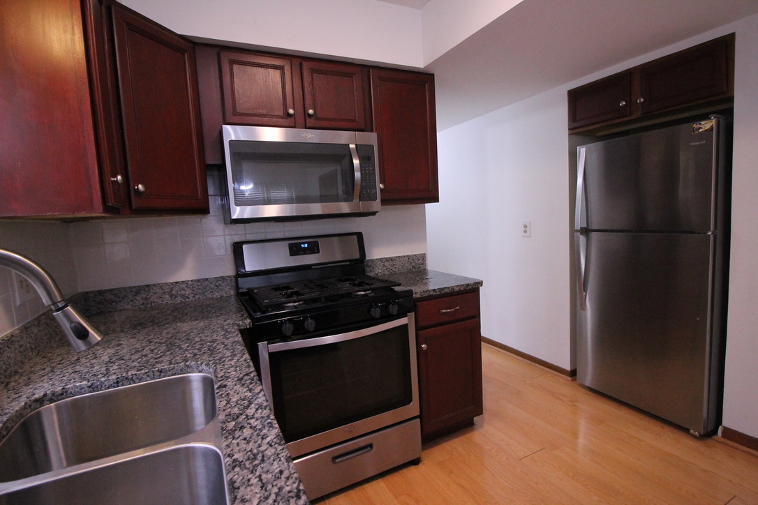 2740 N Marmora Avenue