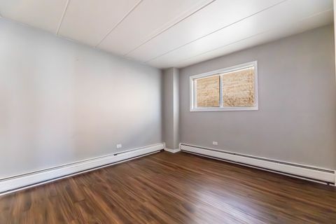 Tiny photo for 8830 Mobile Avenue #201, Oak Lawn, IL 60453 (MLS # 12592279)