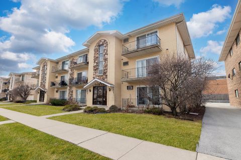 Tiny photo for 8830 Mobile Avenue #201, Oak Lawn, IL 60453 (MLS # 12592279)