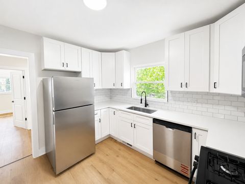 Tiny photo for 9021 Grant Avenue, Brookfield, IL 60513 (MLS # 12640354)