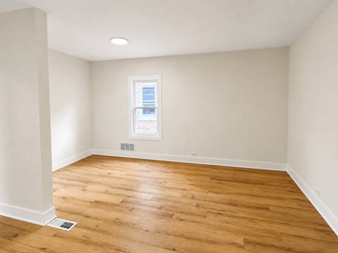 Tiny photo for 9021 Grant Avenue, Brookfield, IL 60513 (MLS # 12640354)