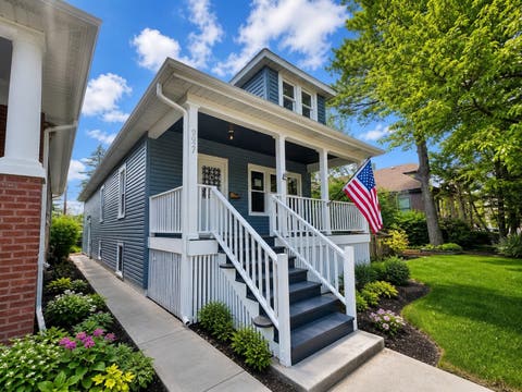 Tiny photo for 9021 Grant Avenue, Brookfield, IL 60513 (MLS # 12640354)
