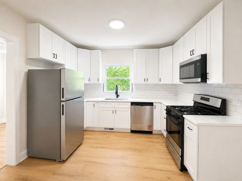 Tiny photo for 9021 Grant Avenue, Brookfield, IL 60513 (MLS # 12640354)