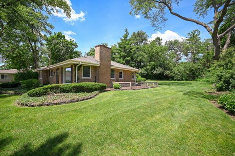 Tiny photo for 750 Marston Avenue, Glen Ellyn, IL 60137 (MLS # 12680792)