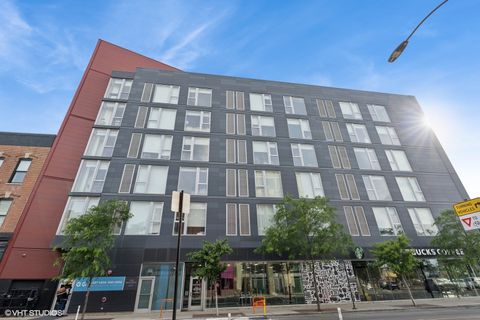 1920 N Milwaukee Avenue 502 Chicago IL 60647