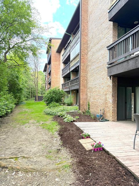 Tiny photo for 5500 Hillcrest Lane #129-PK, Lisle, IL 60532 (MLS # 12638288)
