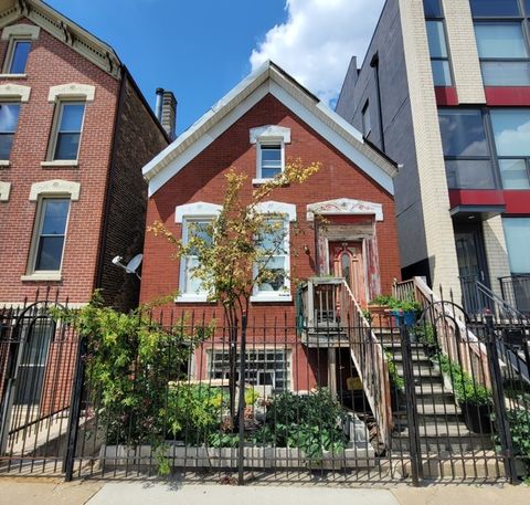 1636 W Augusta Boulevard Chicago IL 60622