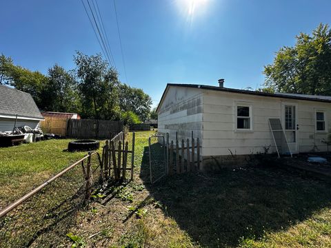 Tiny photo for 2710 E Illinois Street, Urbana, IL 61802 (MLS # 12504244)