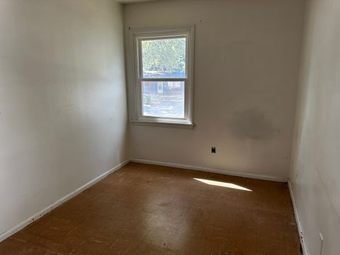 Tiny photo for 2710 E Illinois Street, Urbana, IL 61802 (MLS # 12504244)