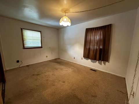 Tiny photo for 2710 E Illinois Street, Urbana, IL 61802 (MLS # 12504244)