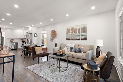 Tiny photo for 7179 N Mankato Avenue, Chicago, IL 60646 (MLS # 12629331)