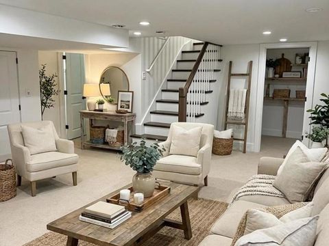 Tiny photo for 7179 N Mankato Avenue, Chicago, IL 60646 (MLS # 12629331)