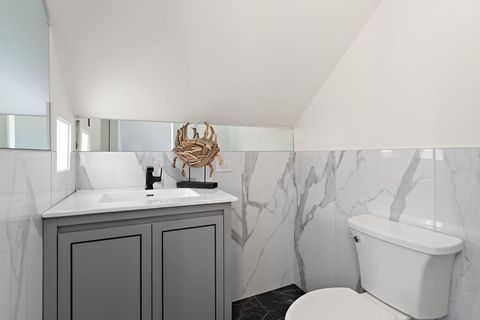 Tiny photo for 7179 N Mankato Avenue, Chicago, IL 60646 (MLS # 12629331)