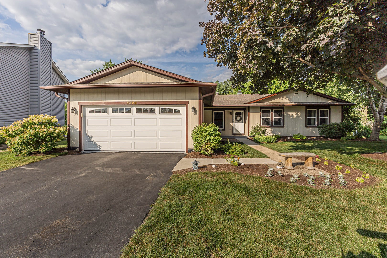 1526 Sycamore Lane