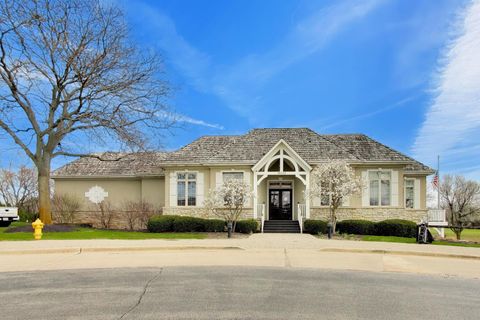 Tiny photo for 26W363 Torrey Pines Court, Winfield, IL 60190 (MLS # 12615823)