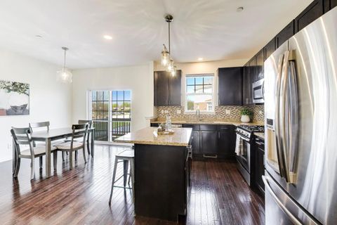 Tiny photo for 366 COUNTRY CLUB Drive, Prospect Heights, IL 60070 (MLS # 12593280)