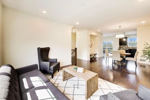 Tiny photo for 366 COUNTRY CLUB Drive, Prospect Heights, IL 60070 (MLS # 12593280)