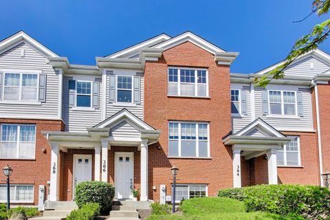 Photo of 366 COUNTRY CLUB Drive, Prospect Heights, IL 60070 (MLS # 12593280)