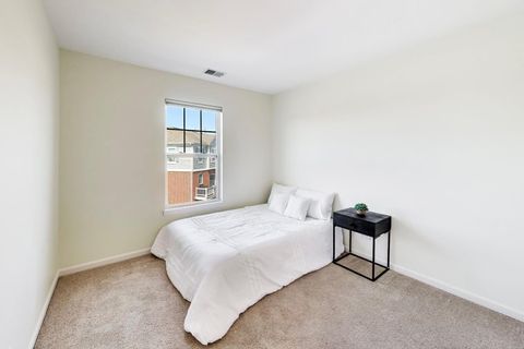 Tiny photo for 366 COUNTRY CLUB Drive, Prospect Heights, IL 60070 (MLS # 12593280)