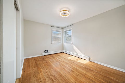 Tiny photo for 929 S Oak Park Avenue #3NW, Oak Park, IL 60304 (MLS # 12748975)
