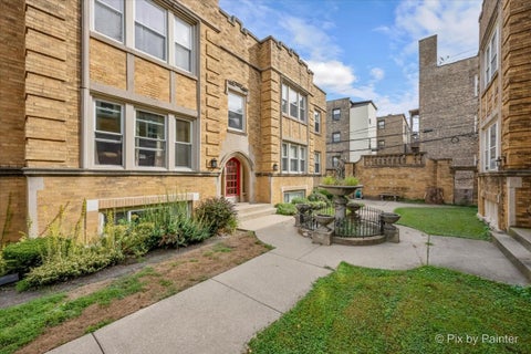 Tiny photo for 4211 N Keystone Avenue #2E, Chicago, IL 60641 (MLS # 12749912)