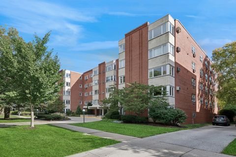 Photo of 2033 Sherman Avenue #409, Evanston, IL 60201 (MLS # 12482808) Photo of 2033 Sherman Avenue #409, Evanston, IL 60201 (MLS # 12482808)