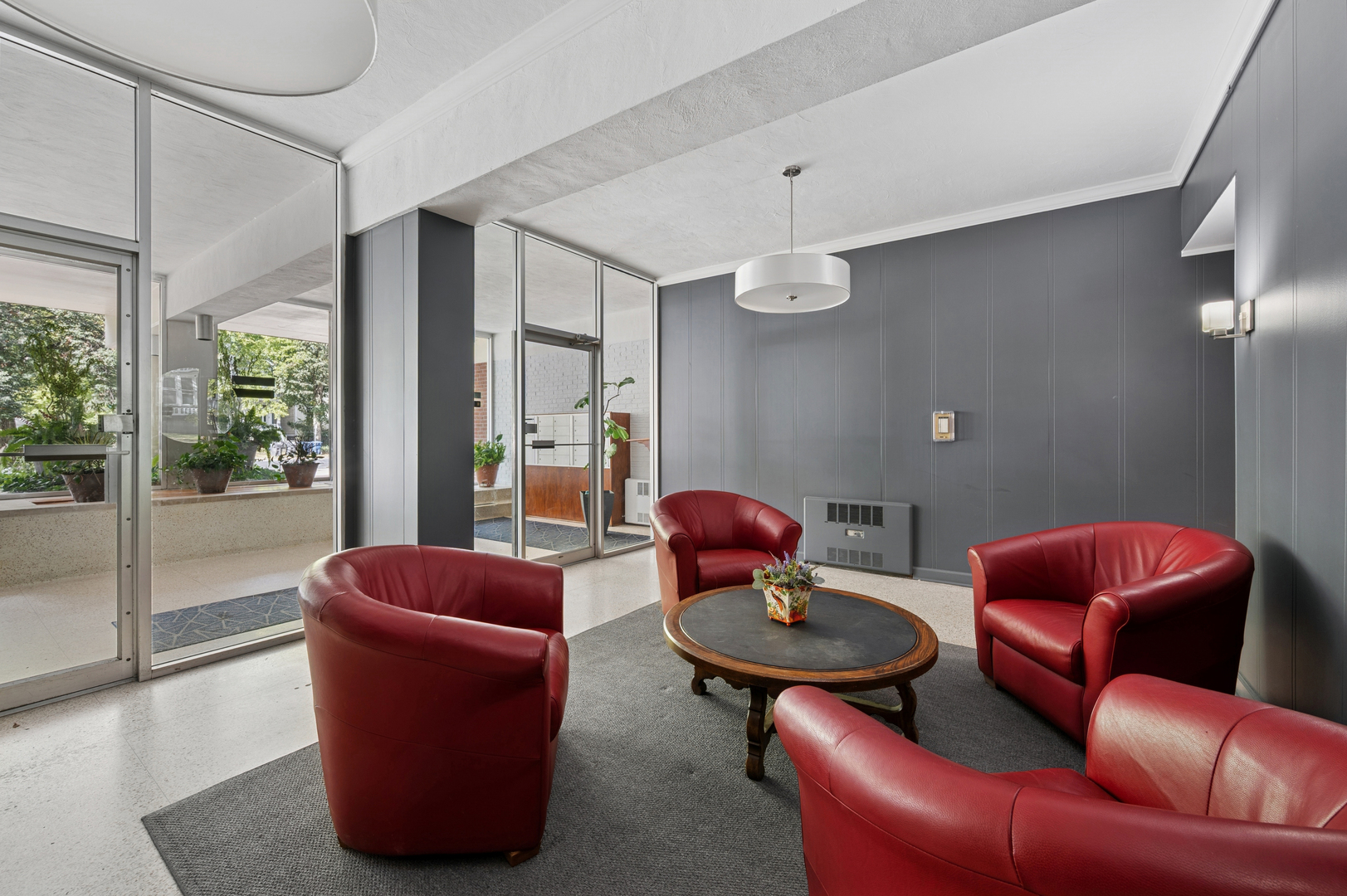 2033 Sherman Avenue 409