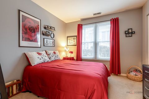 Tiny photo for 193 hemingway Court, Vernon Hills, IL 60061 (MLS # 12535130)