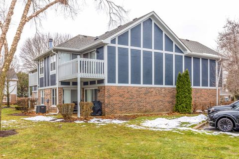 Tiny photo for 193 hemingway Court, Vernon Hills, IL 60061 (MLS # 12535130)