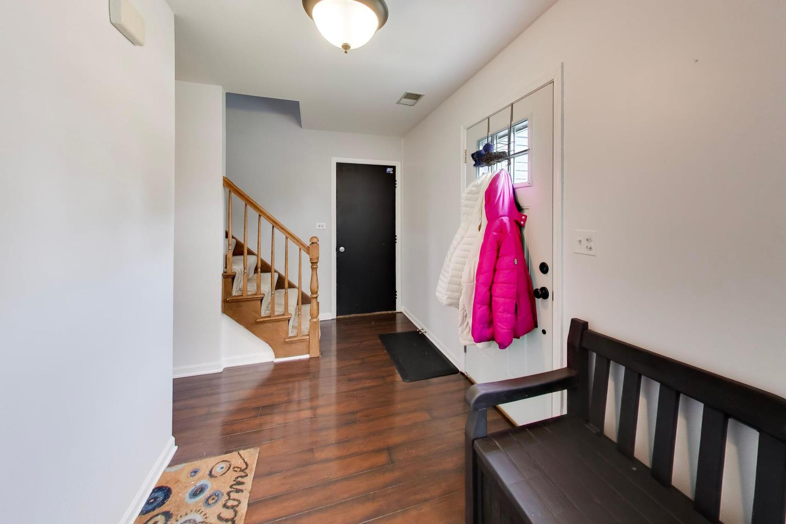 1240 Huntington Drive