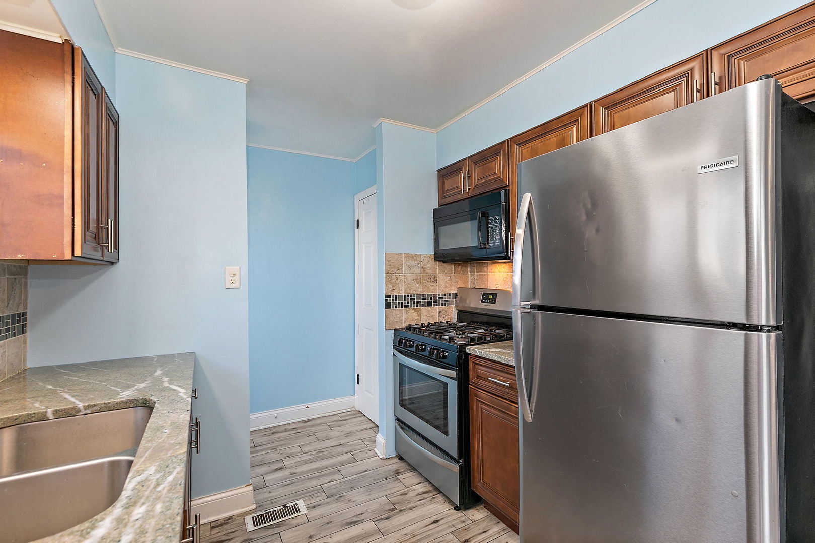 426 Greentree Lane