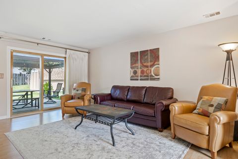 Tiny photo for 716 Sand Creek Drive, Carol Stream, IL 60188 (MLS # 12498318)