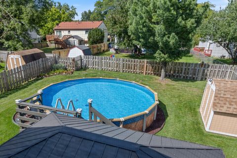 Tiny photo for 716 Sand Creek Drive, Carol Stream, IL 60188 (MLS # 12498318)