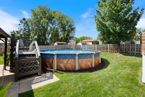 Tiny photo for 716 Sand Creek Drive, Carol Stream, IL 60188 (MLS # 12498318)