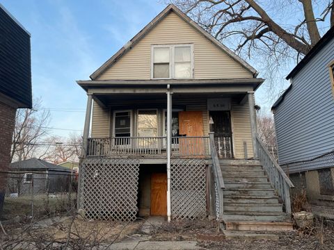 Photo of 6530 S Carpenter Street, Chicago, IL 60621 (MLS # 12609802)