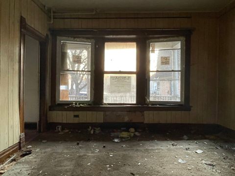 Tiny photo for 6530 S Carpenter Street, Chicago, IL 60621 (MLS # 12609802)
