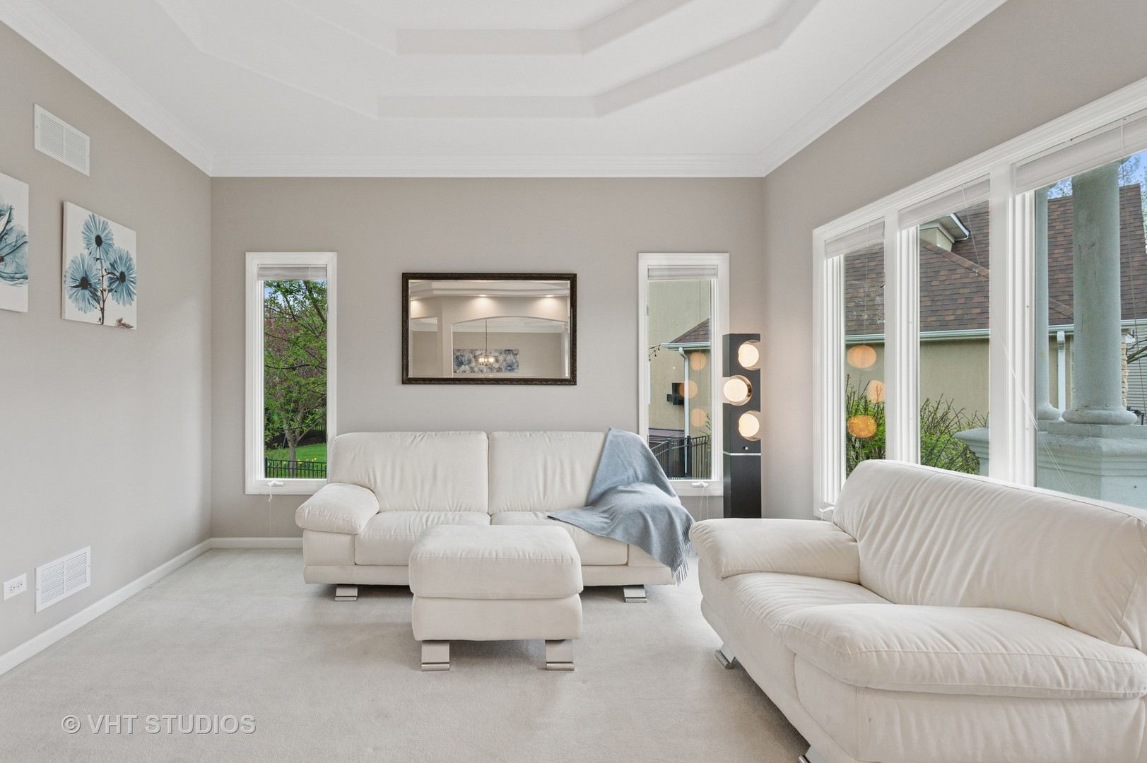 2407 SHAKER Court