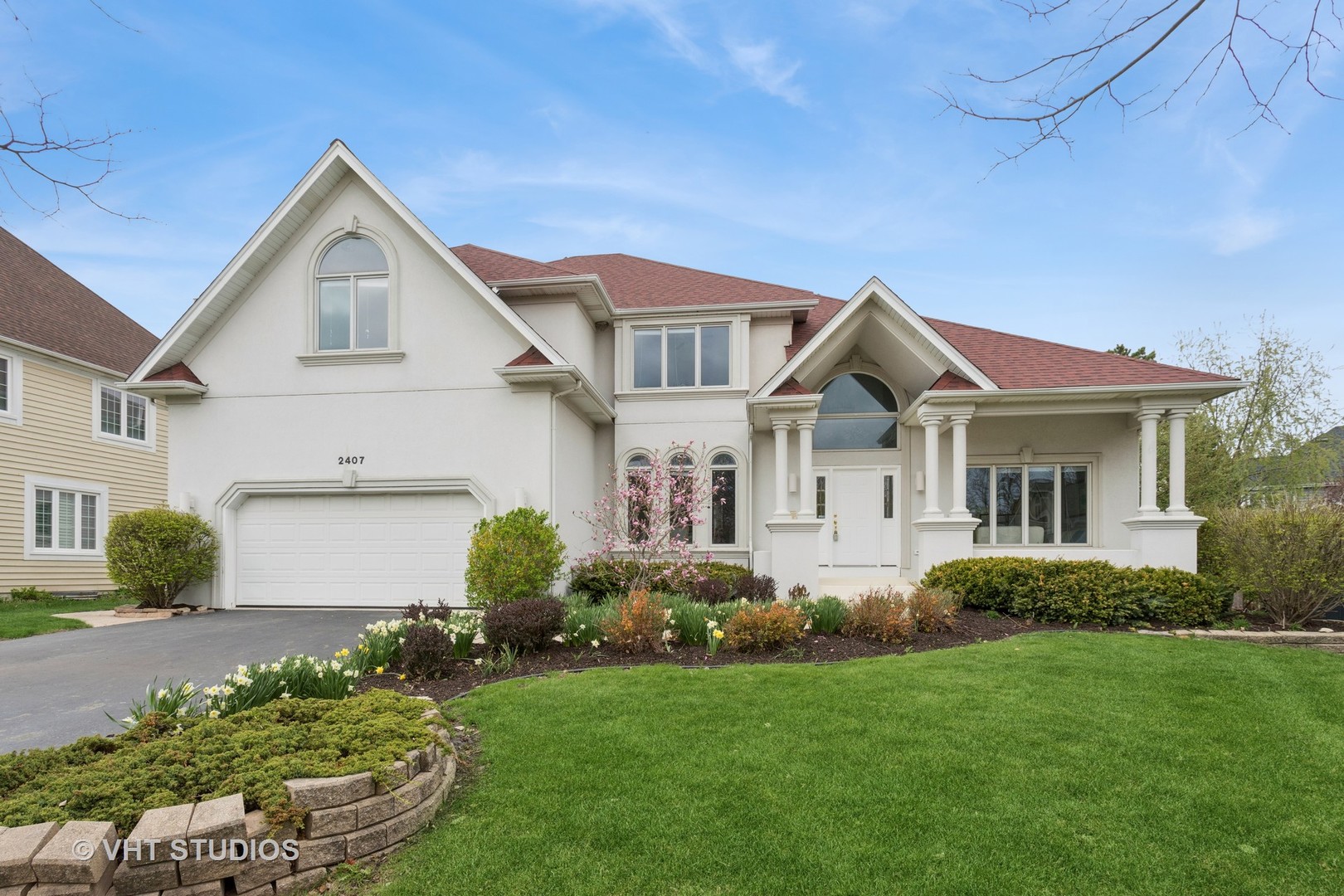 2407 SHAKER Court