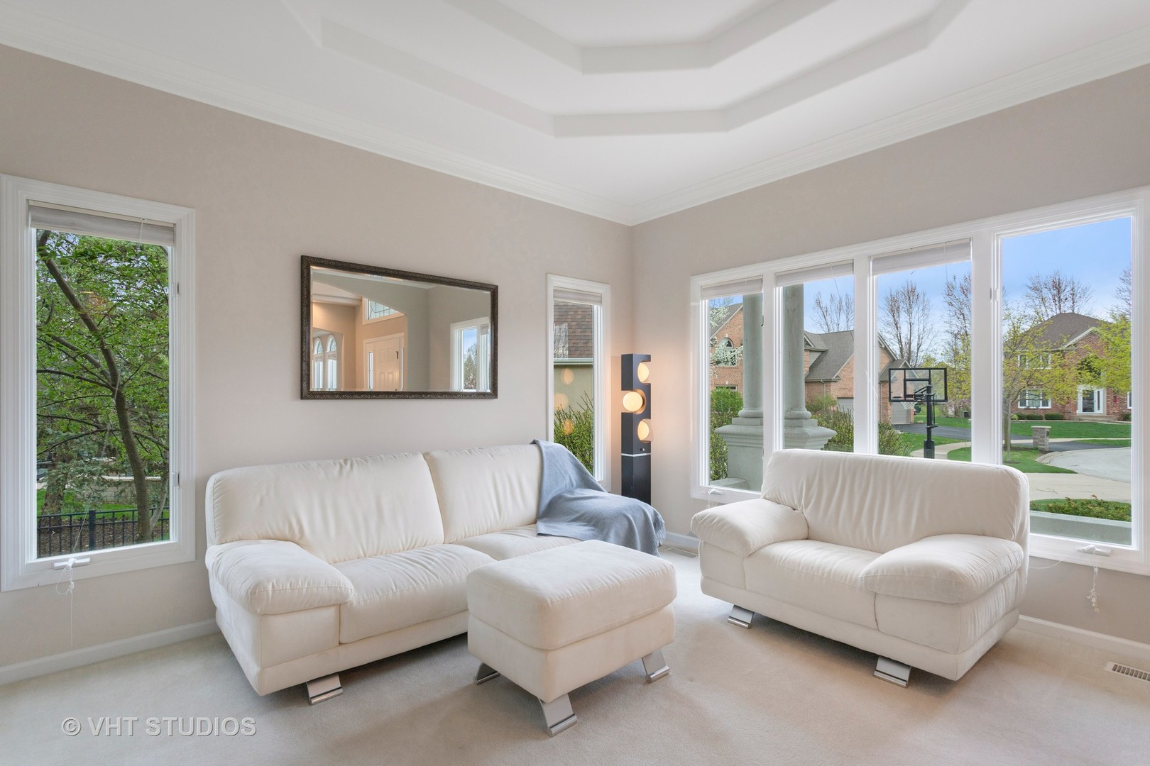 2407 SHAKER Court