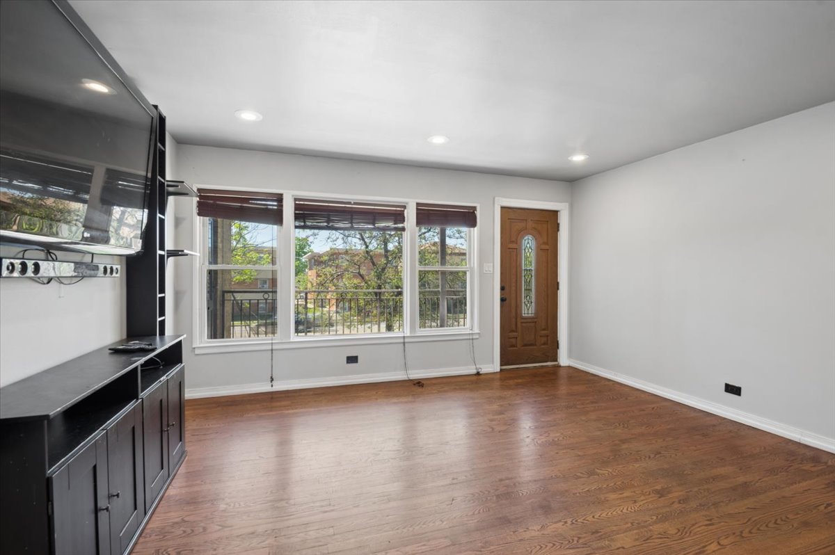 4847 N Harlem Avenue 2
