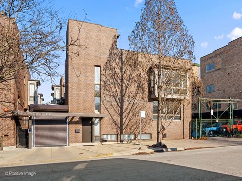 1757 N PAULINA Street R Chicago IL 60622