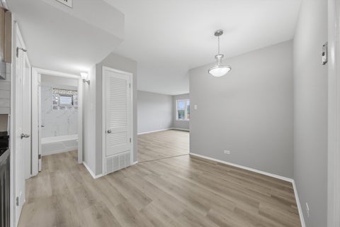 Tiny photo for 3170 W Meadow Lane #23, Merrionette Park, IL 60803 (MLS # 12756544)