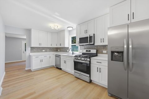 Tiny photo for 518 Apollo Drive, Joliet, IL 60435 (MLS # 12613879)