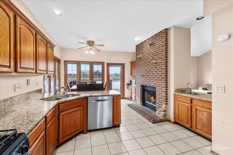 Tiny photo for 675 White Pine Circle, Lake In The Hills, IL 60156 (MLS # 12554888)