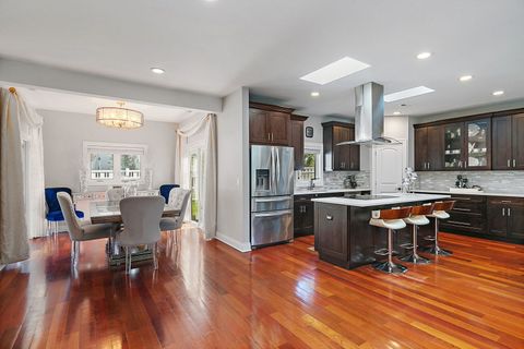 Tiny photo for 227 S walnut Lane, Schaumburg, IL 60193 (MLS # 12496005)