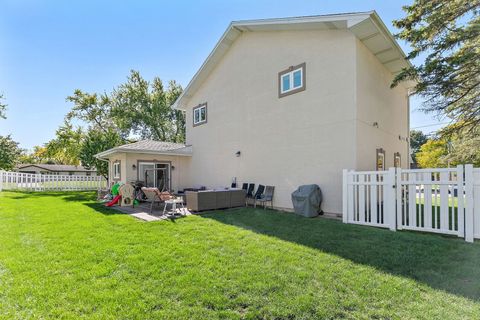 Tiny photo for 227 S walnut Lane, Schaumburg, IL 60193 (MLS # 12496005)