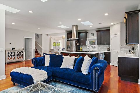 Tiny photo for 227 S walnut Lane, Schaumburg, IL 60193 (MLS # 12496005)